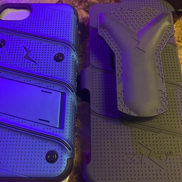 Phone case - Picture 7 of 9